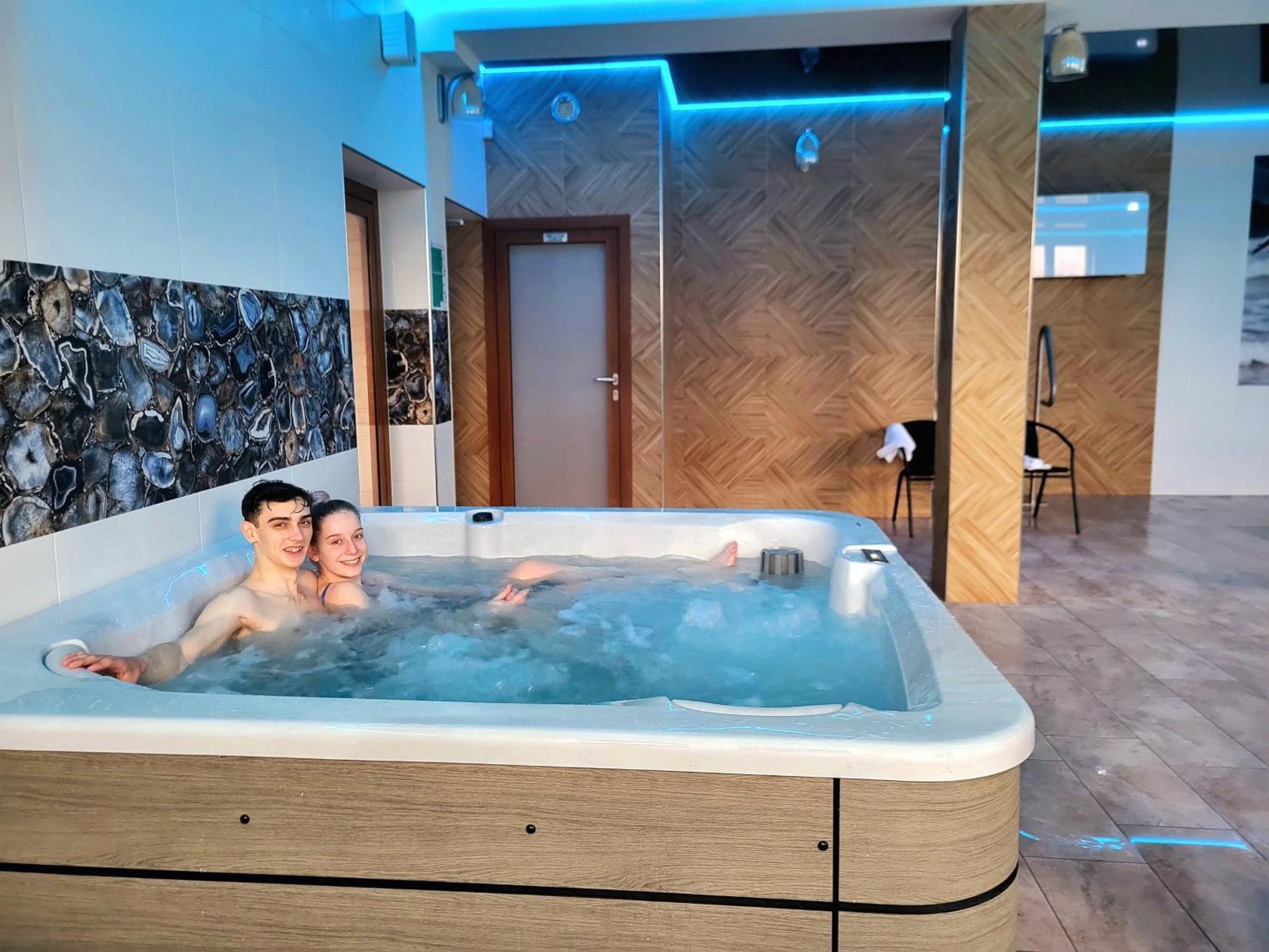 Апартаменты Dom Jastrzebia Z Basenem I Jacuzzi Ястшембя-Гура Экстерьер фото